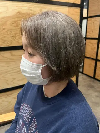 ショート カラー パーマ ヘアアレンジ メンズ キッズ ネイル マツエク・マツパ アイブロウ 久木原 ゆりのヘアスタイル