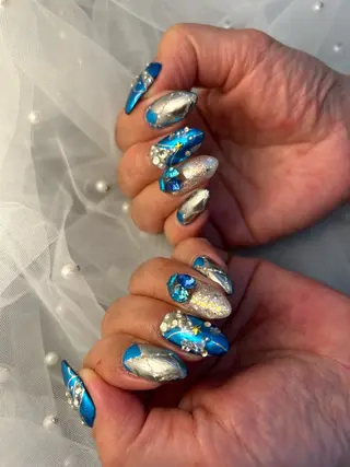 ネイル ✴︎ Delightのネイルデザイン