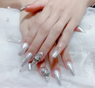 ネイル Bél Nail salonのネイルデザイン