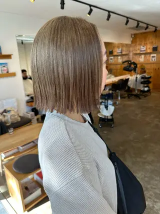 ショート カラー レイヤー/ナチュラル 💐nao.のヘアスタイル