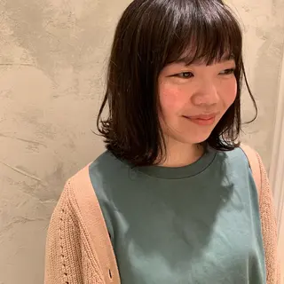 ショート SAKINO. ベージュカラーのヘアスタイル