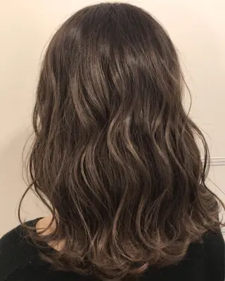 セミロング カラー Cecil hair 神戸店所属・Cecilhair セシルヘアー神戸元町のヘアスタイル