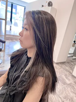 セミロング ブリーチ毛に縮毛矯正 ✨カラー✨山田 正幸のヘアスタイル