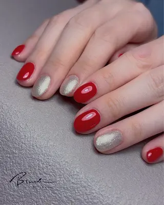 ネイル Blushオーナー Shiinaのネイルデザイン