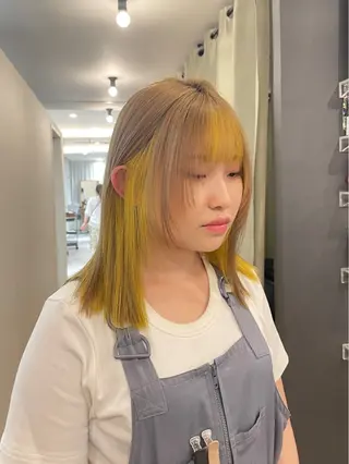 カラー yuu /N° 大分中央町店のヘアスタイル
