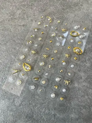 ハーブ 耳ツボ Smooかほく店のエステ・リラクイメージ