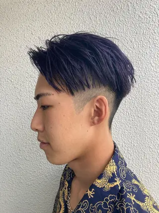ショート カラー メンズ 内村 純也のヘアスタイル