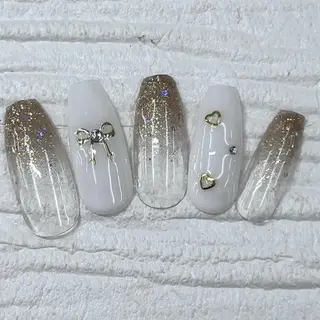 ネイル Nail salon Honey Beeのネイルデザイン