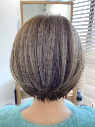 ショート カラー ハイライト⭐️上野 高広のヘアスタイル