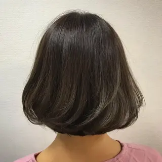 ショート カラー 吉森 満俊のヘアスタイル