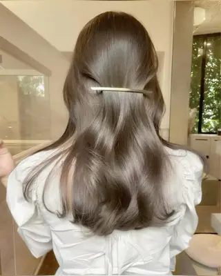 ロング カラー 遠藤 優里のヘアスタイル