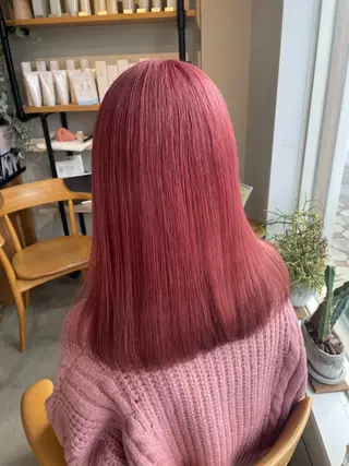 ミディアム カラー チグサ ミウのヘアスタイル