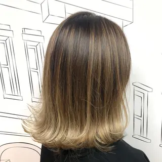 ミディアム カラー TOMOKA 艶髪/透明感カラーのヘアスタイル