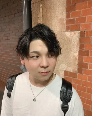 ミディアム パーマ 山内 敢史のヘアスタイル