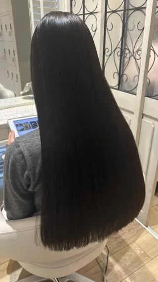 ロング カラー 似合わせ 顔周りYUUGAのヘアスタイル