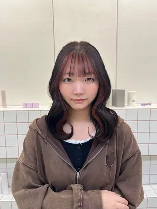 ミディアム カラー 🌼花屋併設🌼 木下奈々望のヘアスタイル