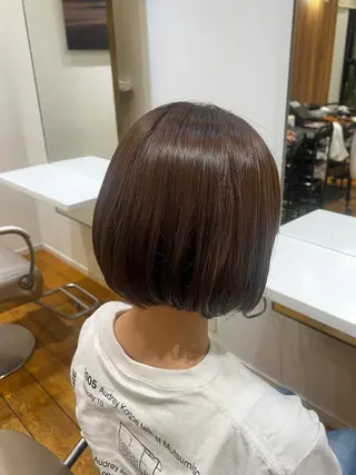 ミディアム カラー コバヤシ ユメのヘアスタイル