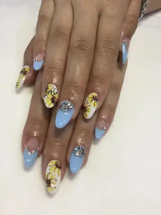 ネイル 💎🐰 saki. m 🐰💎のネイルデザイン