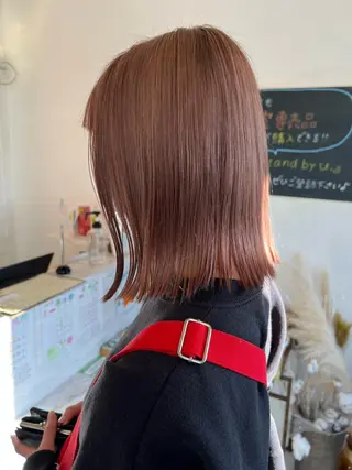ミディアム 奥田 葵のヘアスタイル