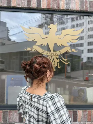 ロング 鶴谷 麻衣のヘアスタイル