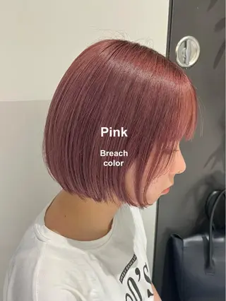 ミディアム カラー RINA🧤 デザインとボブのヘアスタイル