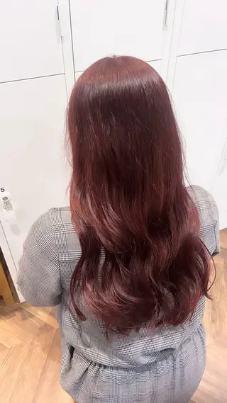 ミディアム カラー 詩乃🎀ピンク 暖色系🫧レイヤーのヘアスタイル