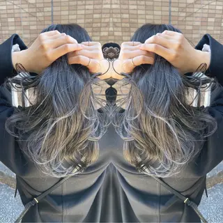 ミディアム アートディレクター ワダヒサノリのヘアスタイル
