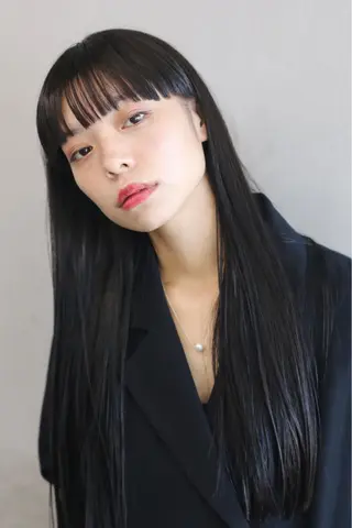 ロング 柏 ウルフ/レイヤー 田中佐和🐺のヘアスタイル