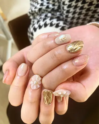 ネイル Elle. ASAMIのネイルデザイン