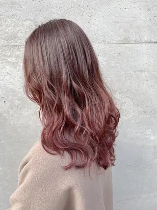 セミロング カラー 【透明感、艶髪】西村 有司のヘアスタイル