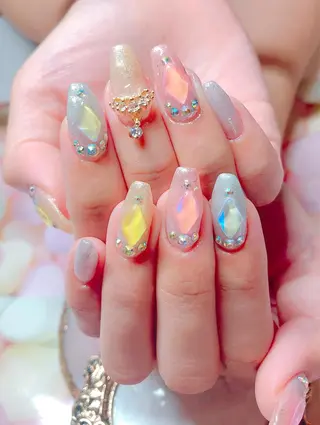 ネイル CROWN プライベートサロンのネイルデザイン
