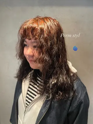 セミロング パーマ Luna ☾ ໋のヘアスタイル