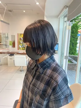 ミディアム カラー ウルフカット ハッシュカット/七海のヘアスタイル