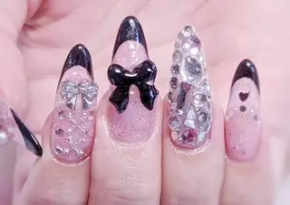 ネイル MoonNail ユリ🌸のネイルデザイン
