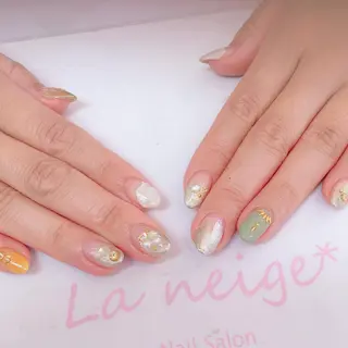 ネイル La neige* yuki 🐩🌙のネイルデザイン