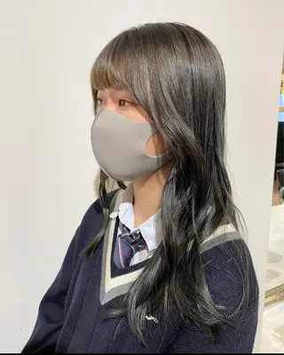 ロング カラー ヘアアレンジ bloom yumaのヘアスタイル