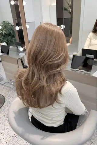 ロング カラー 博多ベージュ 🐻松井傑のヘアスタイル