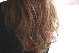 ロング カラー 新生活応援★半額/ 25歳以下　“内間”のヘアスタイル