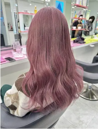 セミロング カラー 韓国特化 BIZEのヘアスタイル