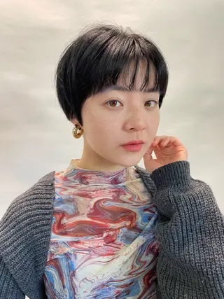 ショート 鶴井 美空のヘアスタイル