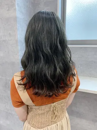 ロング カラー _WHITE 天神店 YUMEKA🐻のヘアスタイル