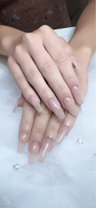 ネイル ゴ .のネイルデザイン