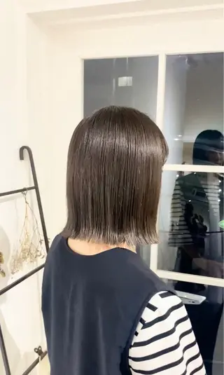 ミディアム 鳴海 稜真のヘアスタイル