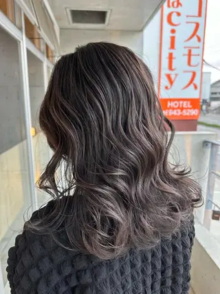 カラー ✂︎ 艶カラー /透明感カラーのヘアスタイル