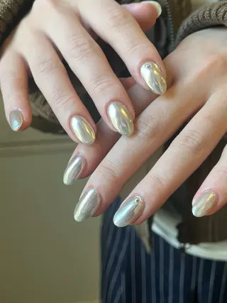 ネイル +vico Reiのネイルデザイン
