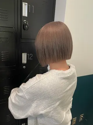 ショート カラー mizu🐾 hair braceのヘアスタイル