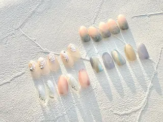 ネイル Elegancia. Hiromiのネイルデザイン