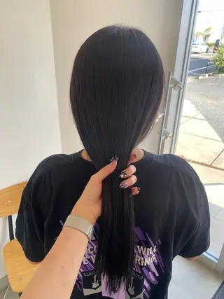 ロング カラー 堀越 美羽のヘアスタイル