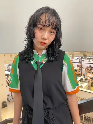 セミロング カラー zestKalon 🔗IBUのヘアスタイル