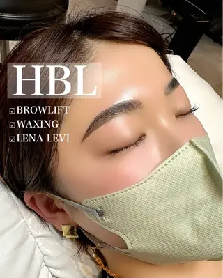 アイブロウ HERMÉ KAYAの眉毛・アイブロウイメージ